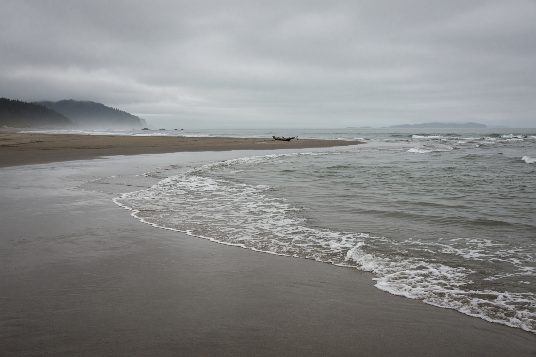 Quiet coast light